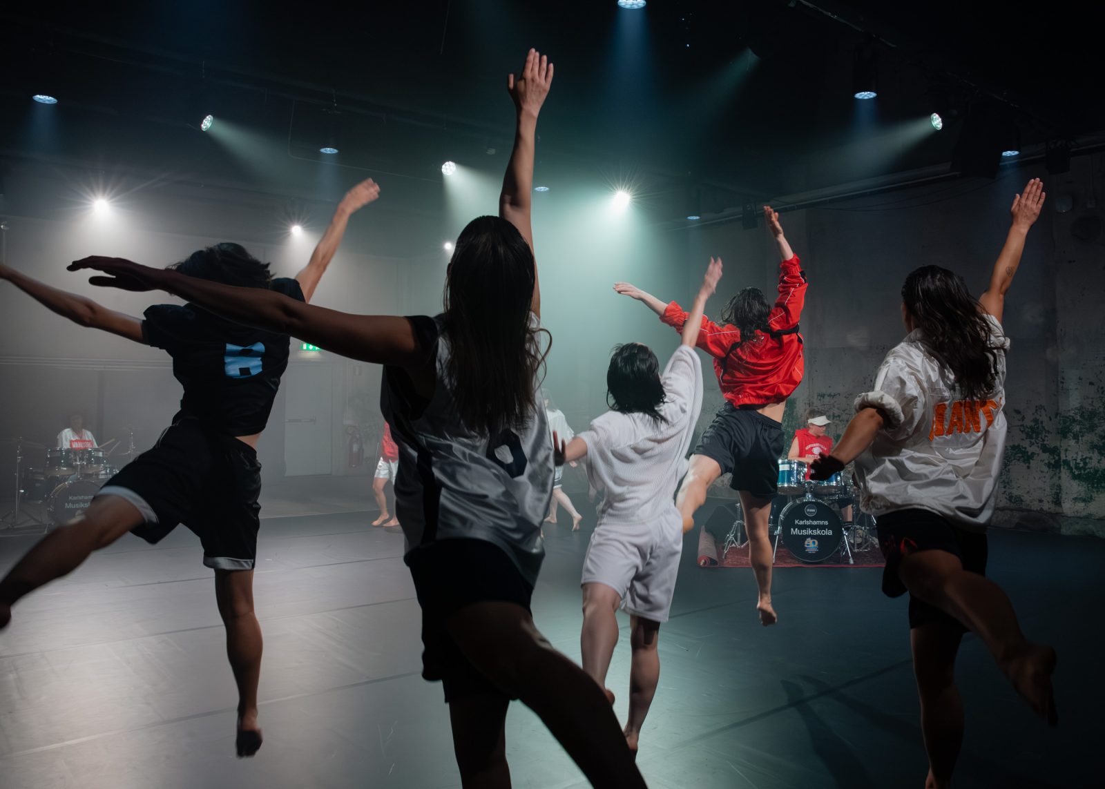 How to do things with Romance