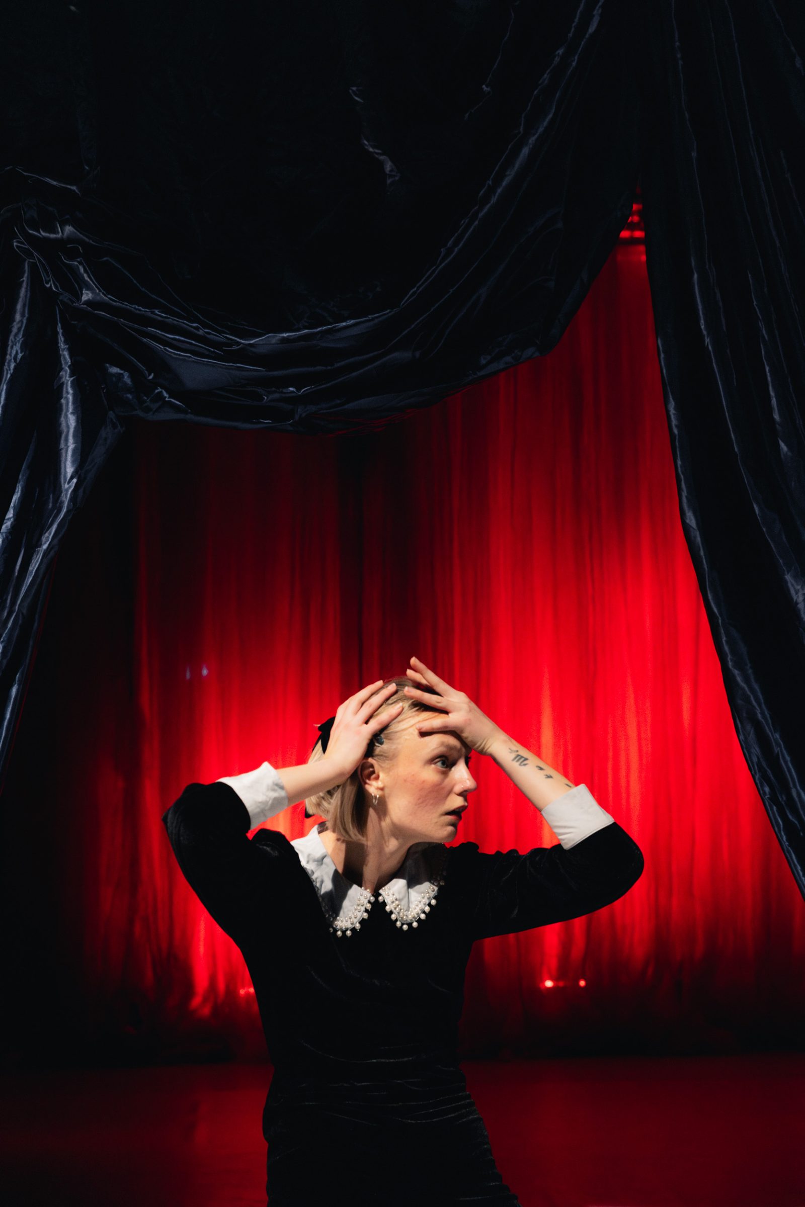 Tidens Veckade Egenskaper