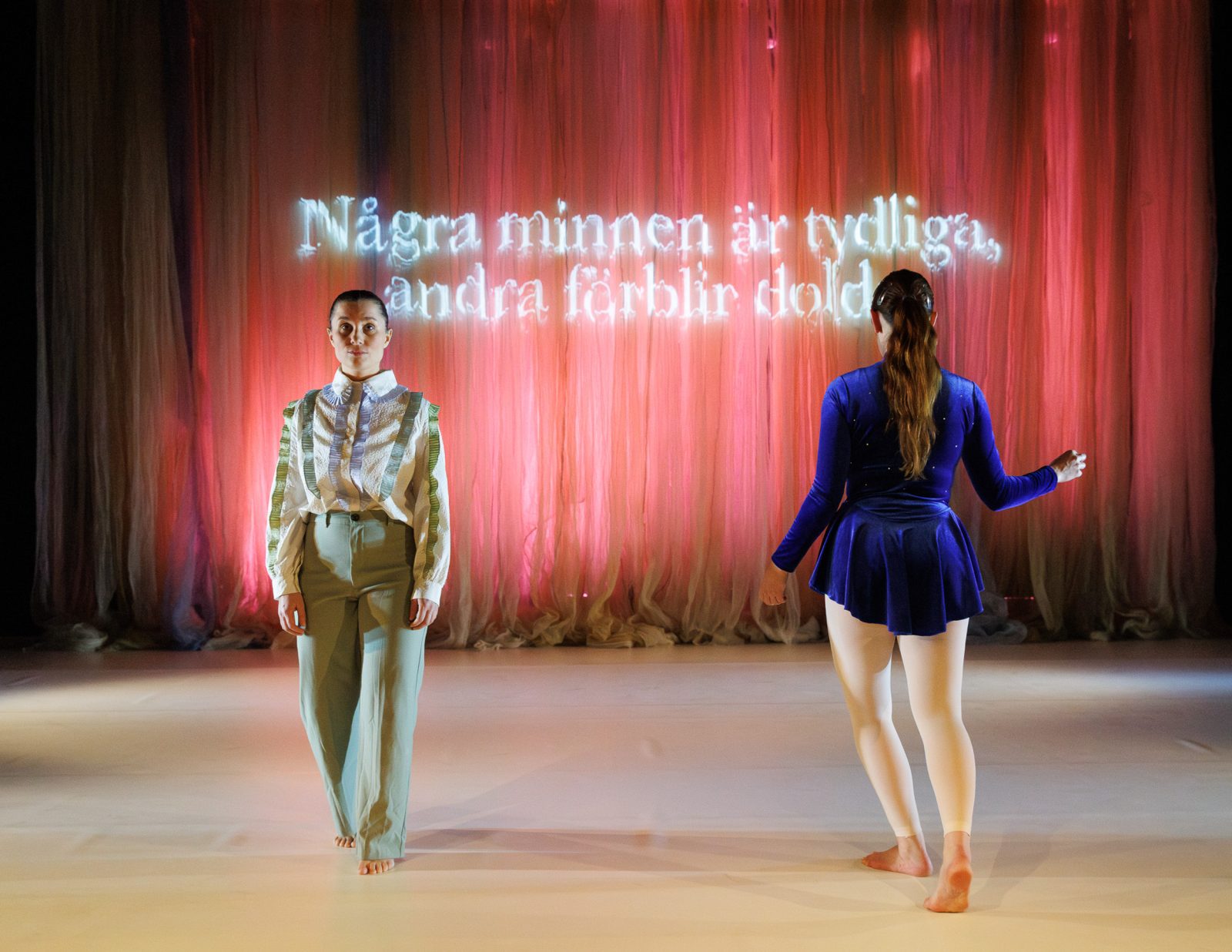 Tidens Veckade Egenskaper